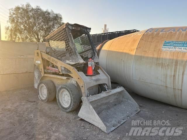 CAT 216B Kompaktlader