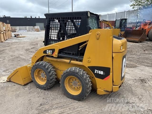 CAT 216B3 Kompaktlader