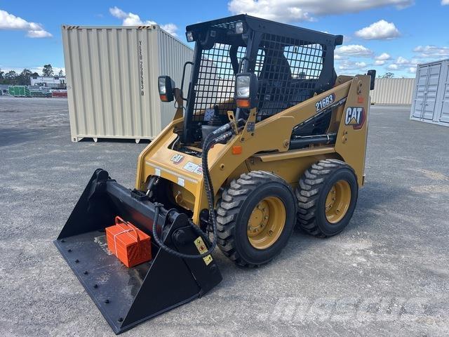 CAT 216B3 Kompaktlader