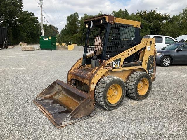 CAT 226 Kompaktlader
