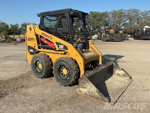CAT 226B3 Kompaktlader