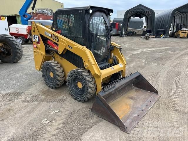CAT 226D3 Kompaktlader