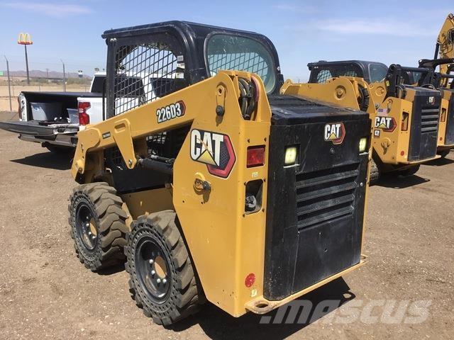 CAT 226D3 Kompaktlader