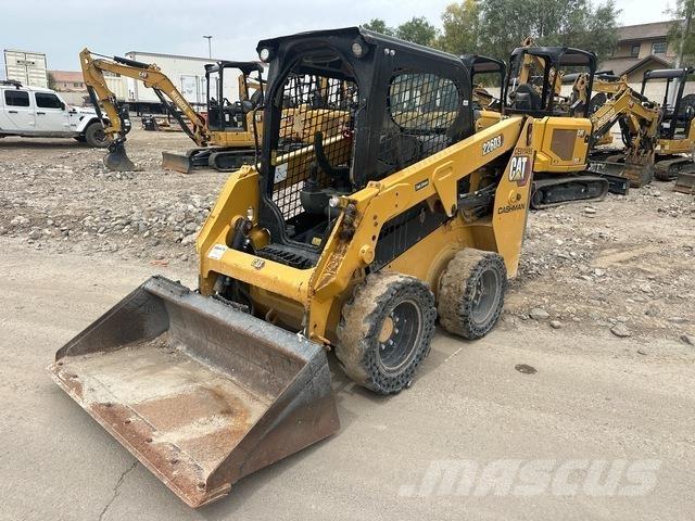 CAT 226D3 Kompaktlader