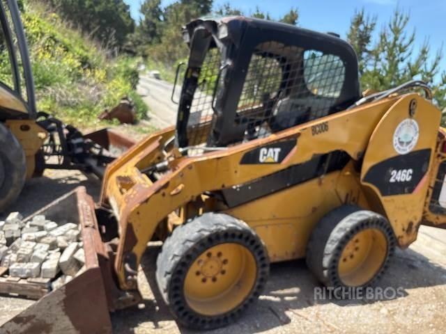 CAT 246C Kompaktlader