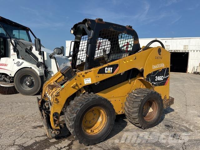 CAT 246C Kompaktlader