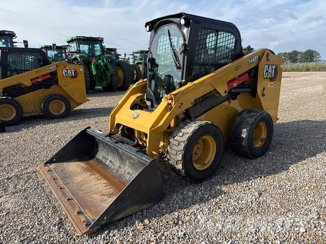 CAT 246D3 Kompaktlader