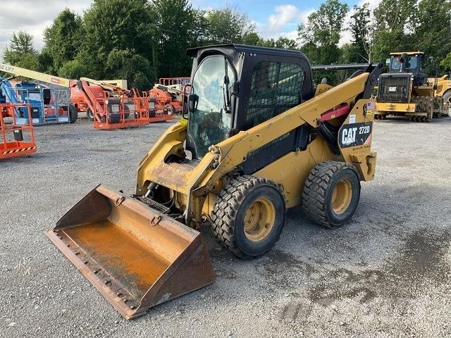CAT 272D Kompaktlader