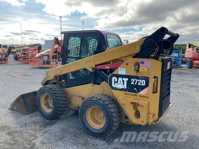 CAT 272D Kompaktlader