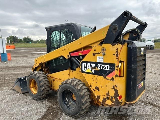 CAT 272D2 Kompaktlader