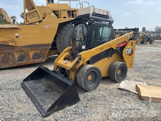 CAT 272D3 XE Kompaktlader