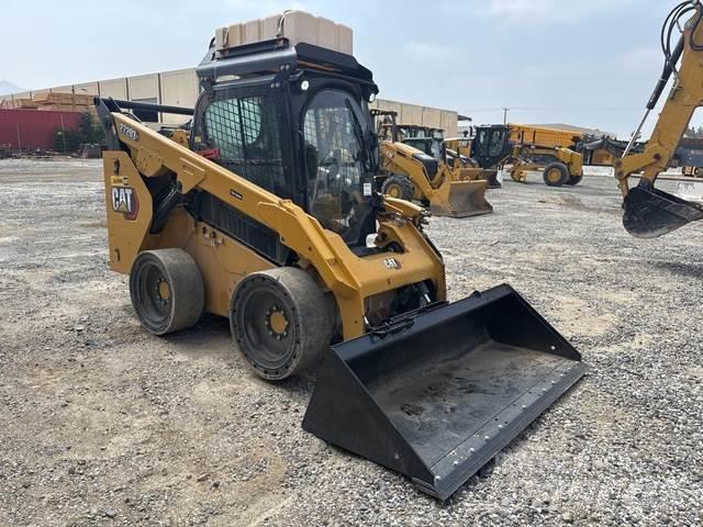 CAT 272D3 XE Kompaktlader