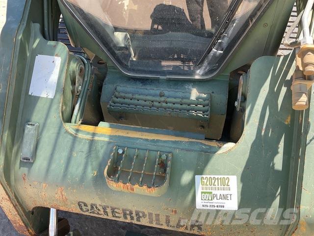 CAT 277C Kompaktlader