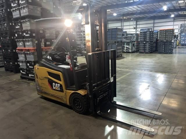 CAT 2ET3000 Elektrostapler