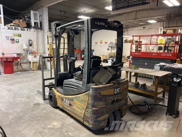 CAT 2ET4000 Elektrostapler