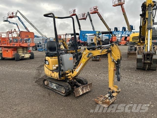 CAT 300.9D Raupenbagger