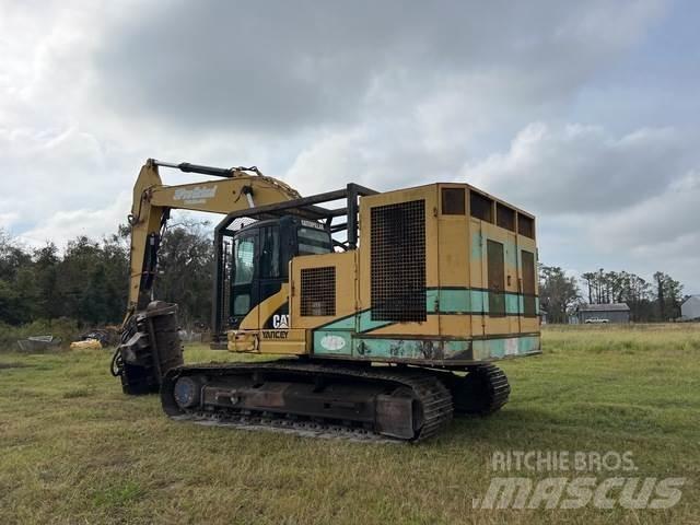 CAT 321D Raupenbagger