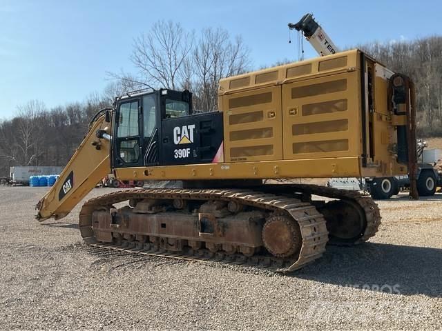 CAT 390F Raupenbagger
