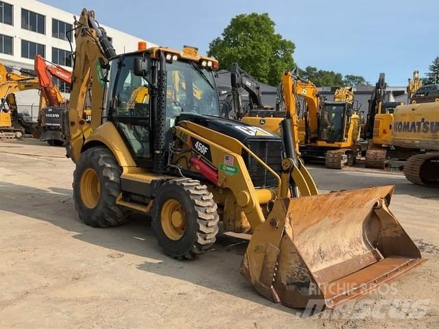 CAT 450F Baggerlader