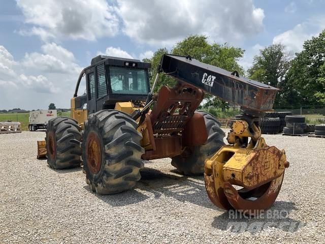 CAT 525C Stammholzschlepper