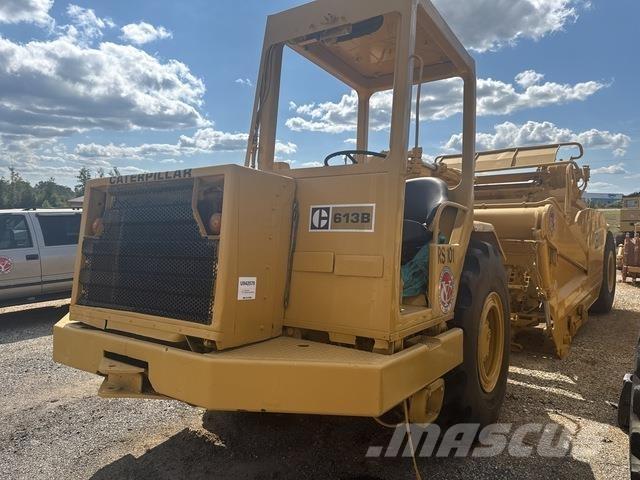 CAT 613B Schaber