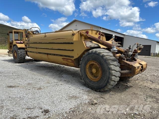 CAT 613C Wassertanker