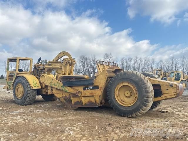 CAT 621 Schaber