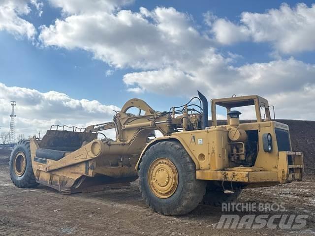 CAT 621 Schaber