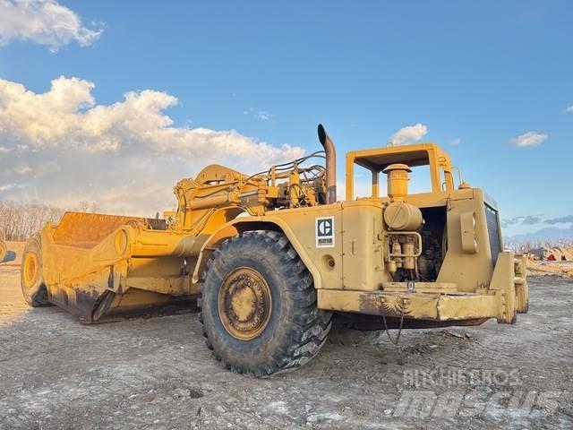 CAT 621B Schaber