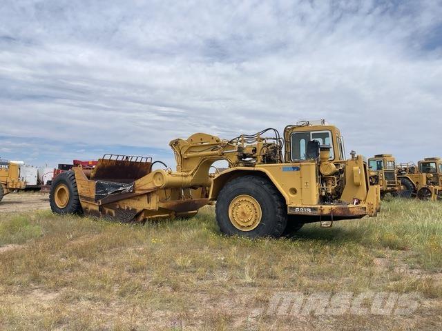 CAT 621B Schaber