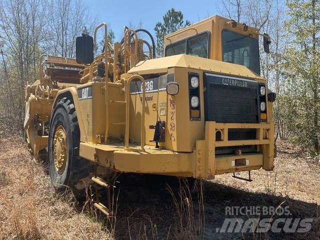 CAT 623 Schaber