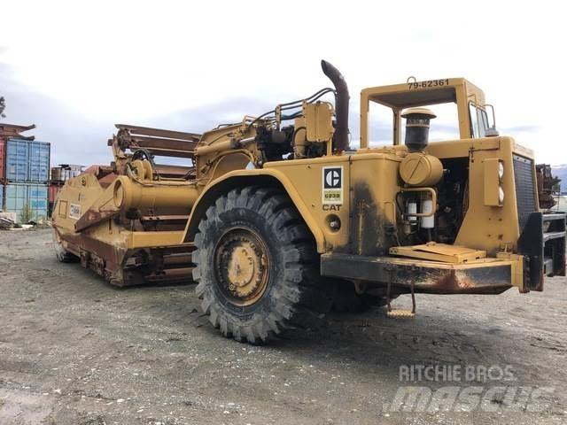 CAT 623B Schaber