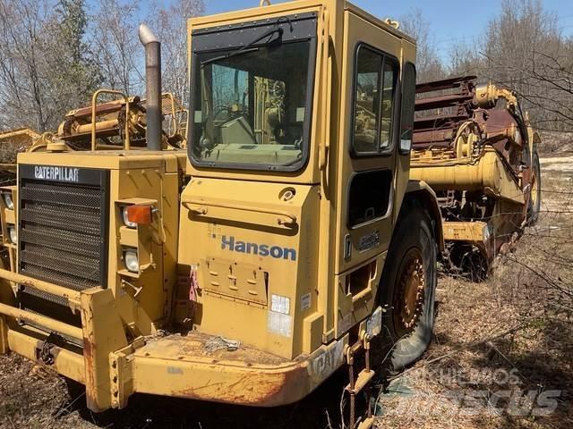 CAT 623F Schaber