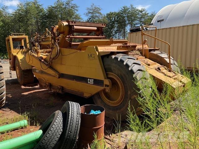 CAT 623F Schaber