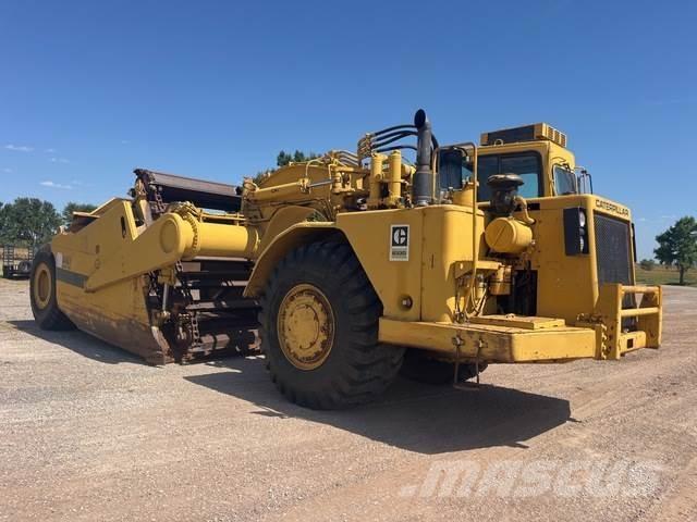 CAT 633D Schaber