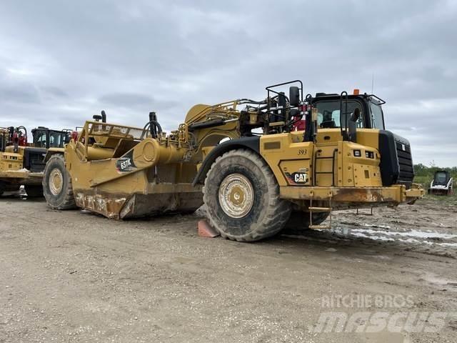 CAT 637K Schaber