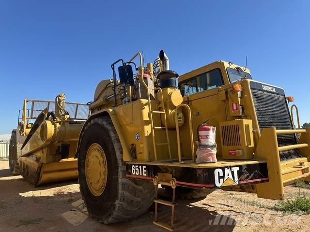 CAT 651E Schaber