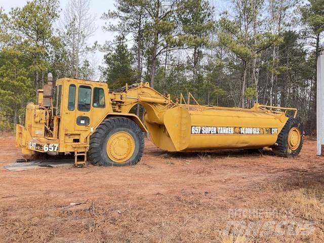 CAT 657 Wassertanker