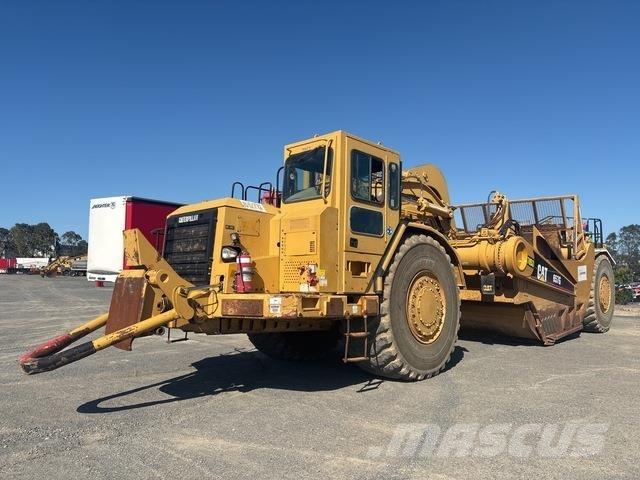CAT 657G Schaber