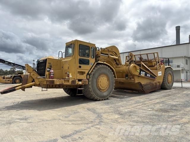 CAT 657G Schaber