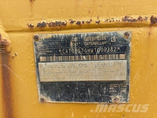 CAT 657G Schaber