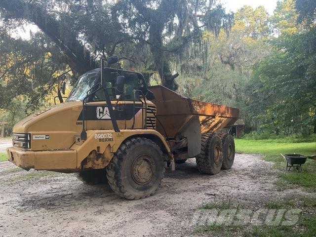 CAT 725 Dumper - Knickgelenk