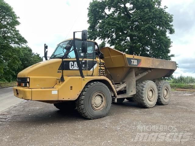 CAT 730 Dumper - Knickgelenk