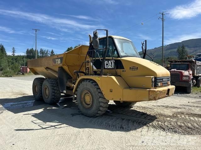 CAT 730 Dumper - Knickgelenk