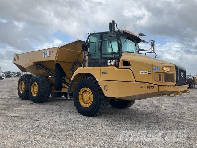 CAT 730 Dumper - Knickgelenk