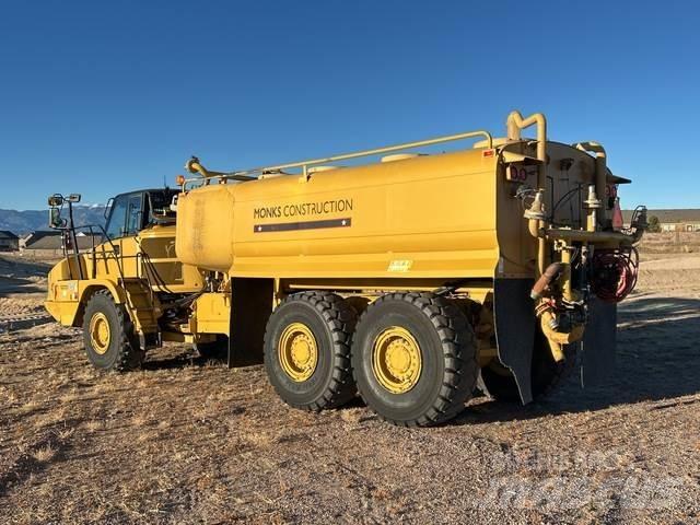 CAT 730C Wassertanker