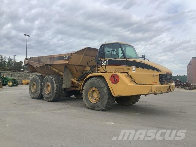 CAT 740 Dumper - Knickgelenk