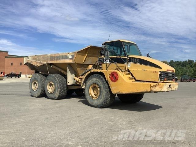 CAT 740 Dumper - Knickgelenk