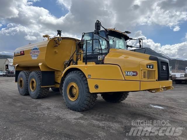 CAT 740GC Wassertanker