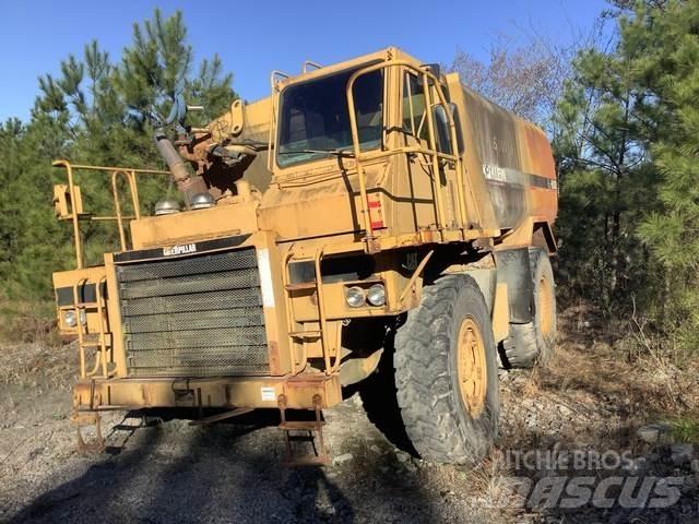 CAT 769C Wassertanker
